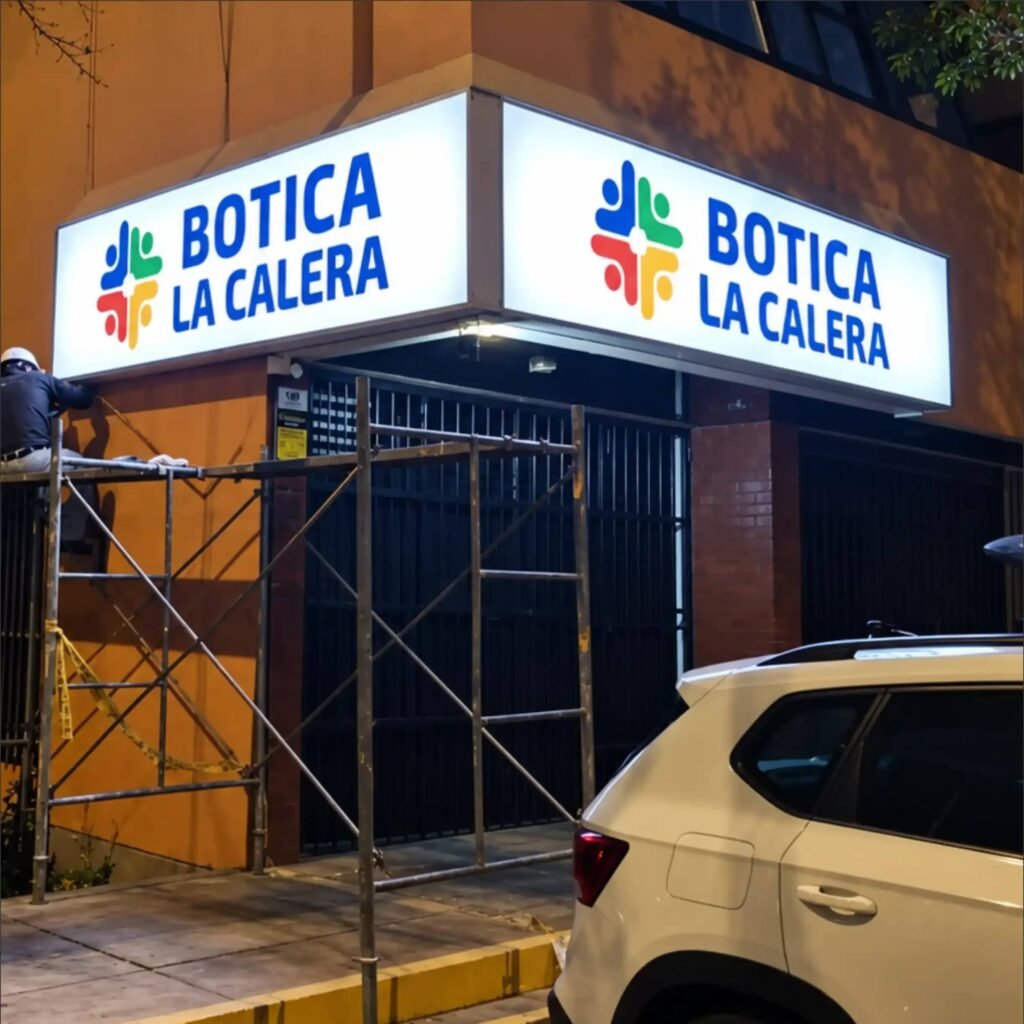 Leteros Luminosos en Lima