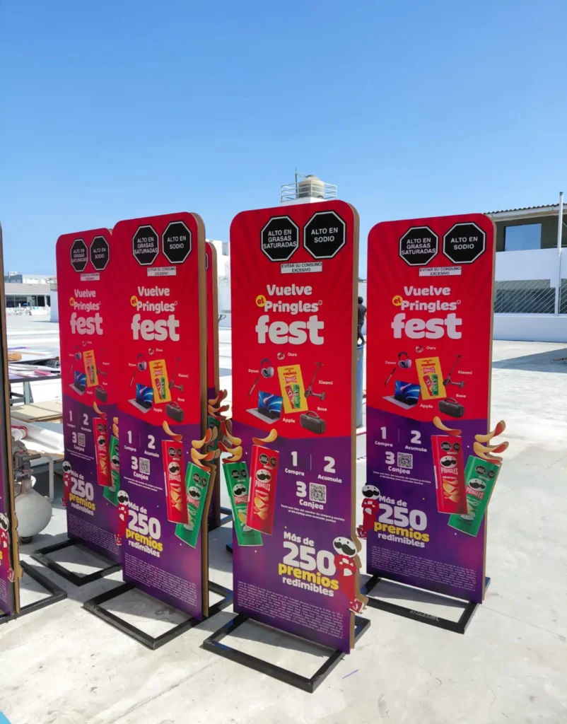 Tótem publicitario personalizado en Lima